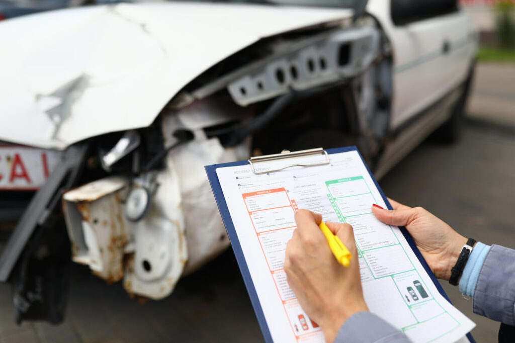 kfz gutachten nach unfall